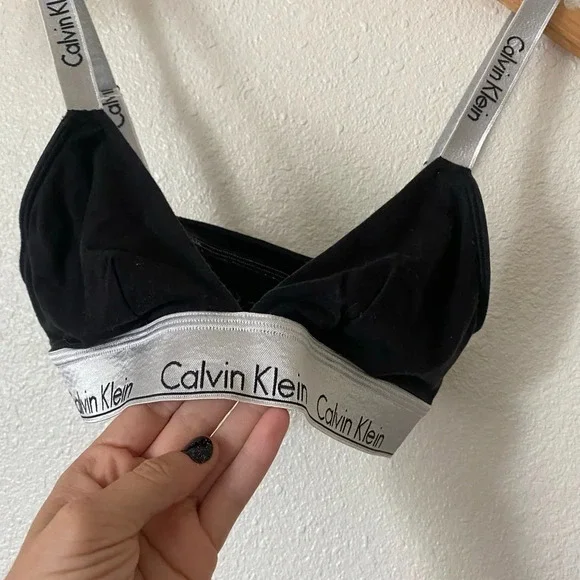 Calvin Klein triangle bralette - Picture 2 of 4